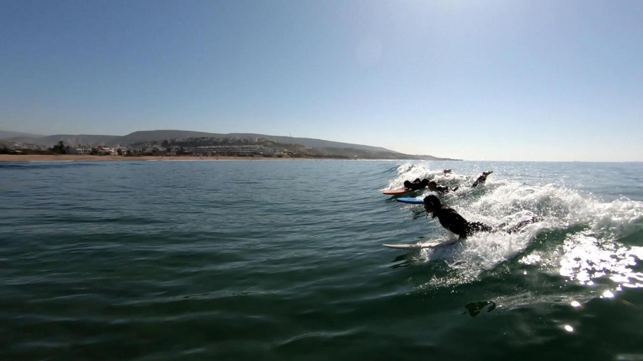Psycho Surf Camp Acomodação com café da manhã Taghazout Exterior foto